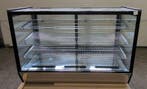 Gebaksvitrine Saro TAMAR225 – B121 x D57,5 x H88 cm gekoeld, Nieuw in verpakking