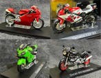 Ixo x Motosport 1:24 - Model motorfiets (4) - Ducati 900, Nieuw