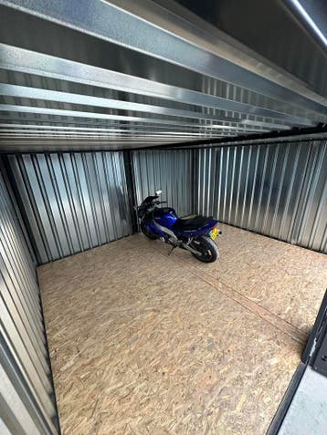 Bewaakte motor stalling te huur regio Lansingerland!