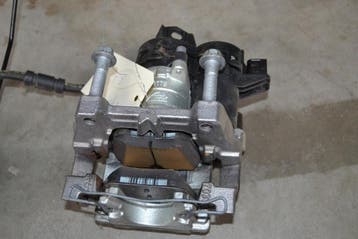 Volvo v90 s90 remklauw rechts achter 31687555, Ophalen of Verzenden, Gebruikt, Volvo