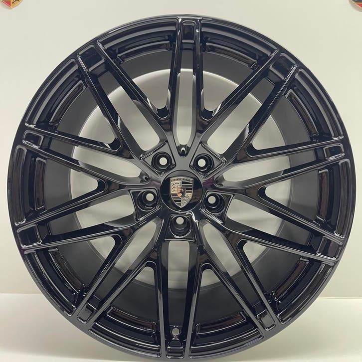 Porsche Macan IV (H2) ORIGINELE 22 RS Spyder Unizwart velgen, Auto-onderdelen, Banden en Velgen, Overige maten, Personenwagen