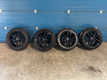 Originele MINI Countryman 17 inch zomerset met TPMS, Ophalen, Gebruikt, Banden en Velgen, 17 inch