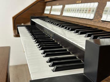 Johannus Opus 1010, Gebruikt, 2 klavieren, Orgel