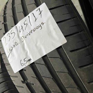 2 x Lassa 235-45-17 Zomerbanden 6,5mm, Gebruikt, 17 inch, Ophalen of Verzenden, 235 mm