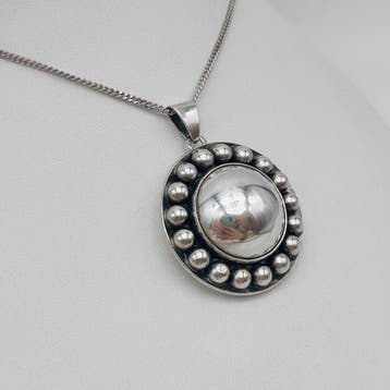 Zonder minimumprijs - Niels Erik From - Ketting met hanger