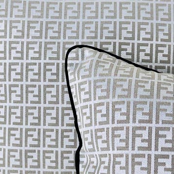 Fendi Casa - GRATIS VERZENDING- Nieuw set van twee - Kussen