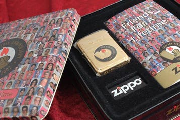 Zippo 70th Anniversary 1932–2002 Gold Tone Lighter w/ Box, Nieuw