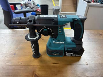Online veiling: Makita DHR243 accu boorhamer, Doe-het-zelf en Verbouw, Nieuw