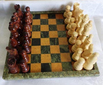 Schaakspel - marmer, hout