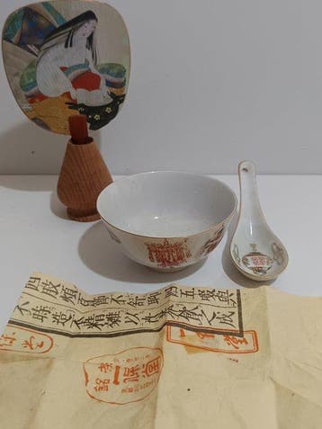 Kom (5) - Chinees, Antica, sandaal - Chinees keramiek