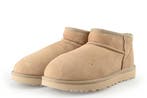 Ugg Enkellaarzen in maat 39 Beige, Verzenden, Beige, Lage of Enkellaarzen, Zo goed als nieuw