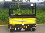 Veiling: Schaarhoogwerker Airo X12EN Elektrisch 12.10m 2015, Ophalen