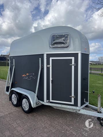 Degelijke Saris 1,5 paards trailer!, Ophalen, Zo goed als nieuw, 1½-paards trailer