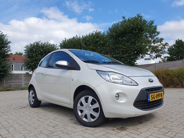 Ford Ka 1.2 51KW 2009 Wit/Parelmoer .Met nieuwe APK 5-7-2027, Voorwielaandrijving, Stof, Gebruikt, Ka