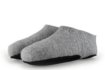 Vivobarefoot Pantoffels in maat 45 Grijs, Overige kleuren, Verzenden, Zo goed als nieuw, Pantoffels of Sloffen