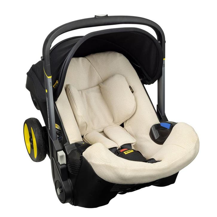 Doona Hoes | Beige wafeltje, Kinderen en Baby's, Autostoeltjes
