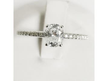 Veiling - 0.71ct Lab Grown Diamond and Diamond Ring, Nieuw