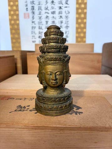 Japanese Three-Faced Buddha Head Ornament - Beeld Koper -