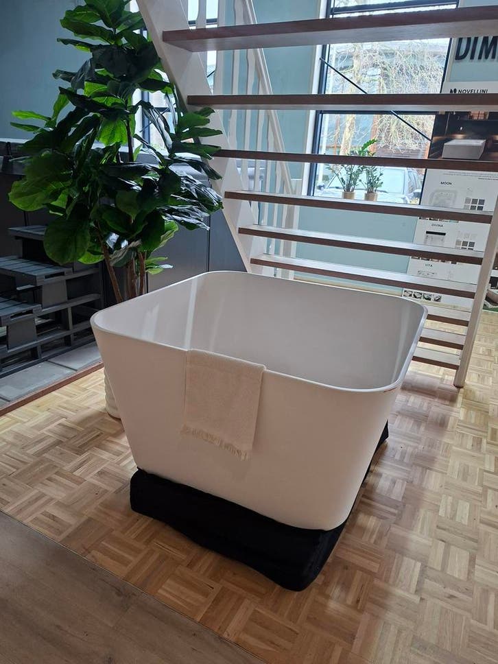 Detremmerie Ariel vrijstaand (zit)bad, Doe-het-zelf en Verbouw, Sanitair