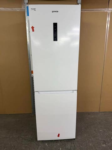 Koelvriescombinatie Gorenje NRK619CAW4, Witgoed en Apparatuur, Koelkasten en IJskasten, Verzenden, Nieuw