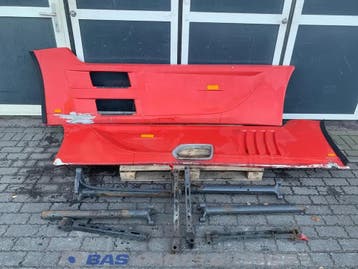 Sideskirt Set Mercedes Actros MP4 A 960 520 82 55, Ophalen, Gebruikt, Mercedes-Benz, Carrosserie en Plaatwerk