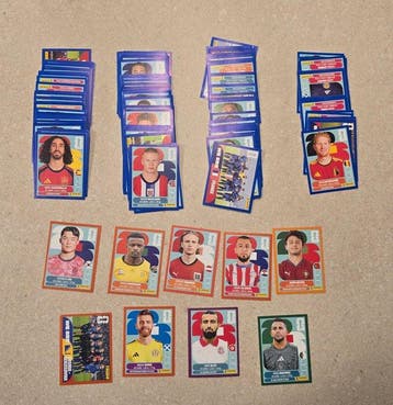 2022 Panini Copa Mundial 2026 Erling Haaland, Marc Cucurella, Nieuw