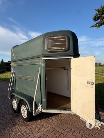 Oerdegelijke polyester 1,5 Paards aanhanger!, Ophalen, Zo goed als nieuw, Polyester, 1½-paards trailer