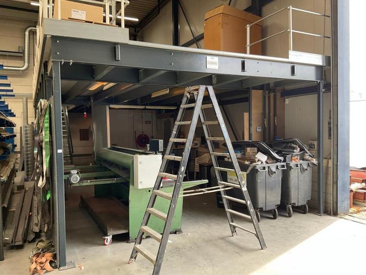 Online veiling: Stalen entresol, Doe-het-zelf en Verbouw, Ladders en Trappen, Gebruikt