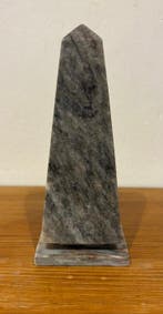 sculptuur, Precioso obelisco mármol - 15.5 cm - Marmer, Antiek en Kunst