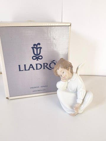 Lladró - Figuur - Ángel soñador - Porselein