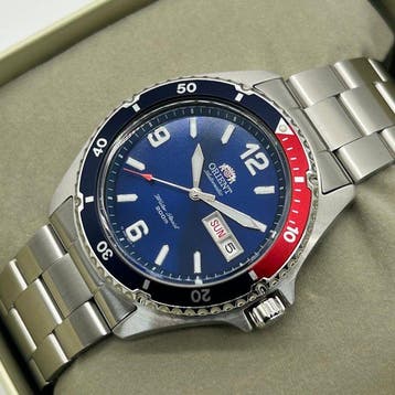 Orient - Mako - Automatic Diver - 200m - Pepsi Bezel -, Nieuw