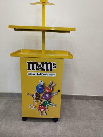 m&m - POS (reclameobject voor verkooppunt) - M&M-etalage