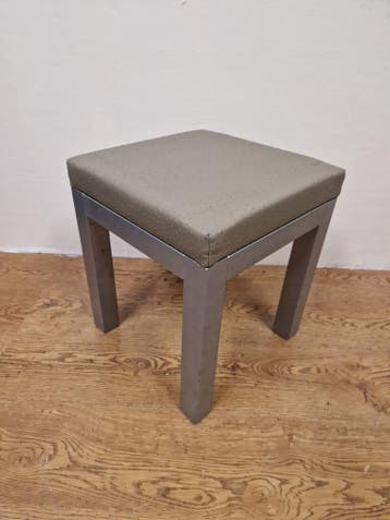 Gebruikte ( bijzet ) Kruk - K755 Vintage/Café, Ophalen, Nieuw