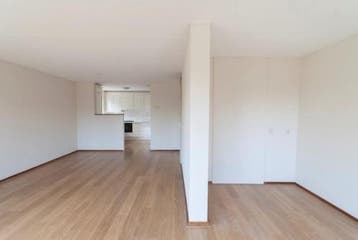 Te Huur 4 Kamer Appartement Pharus In Zaandam, Direct bij eigenaar, Noord-Holland, Zaandam, Appartement
