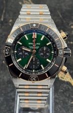 Breitling Super Chronomat B01 44mm - Green Dial - Gold/Steel, Breitling, Polshorloge, Nieuw, Goud