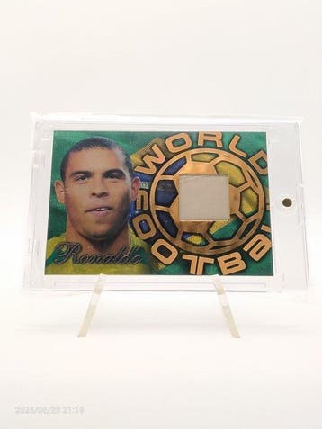2004/05 Futera World Football Unique Ronaldo Nazário,, Nieuw