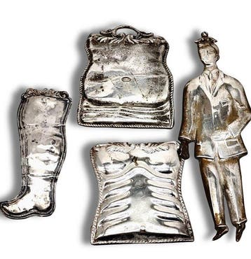 Votiefgeschenk (4) - Loting van 4 ex voto’s: borstbeeld,, Antiek en Kunst
