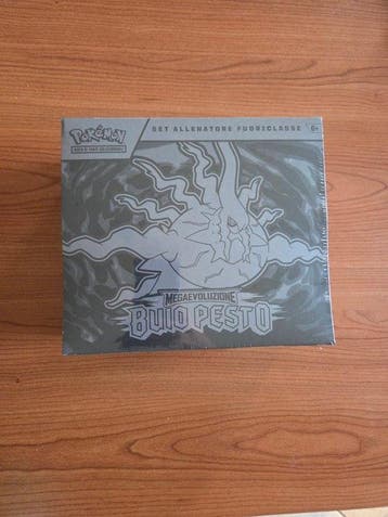 1 Sealed box - ETB Pitch Black, Hobby en Vrije tijd, Nieuw