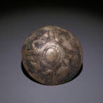 Chimu, Peru Zilver Tamba - oorbel. 4,5 cm doorsnede. 1100 -