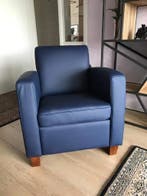 Leren fauteuil met houten poten - blauw leer, Huis en Inrichting, Fauteuils, Ophalen of Verzenden, Nieuw, Leer