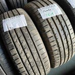 2 x Kumho 235-55-18 Zomerbanden 7mm, 18 inch, Gebruikt, Ophalen of Verzenden, 235 mm