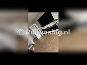 Rotterdamse flat voor woningruil aangeboden, Huizen en Kamers