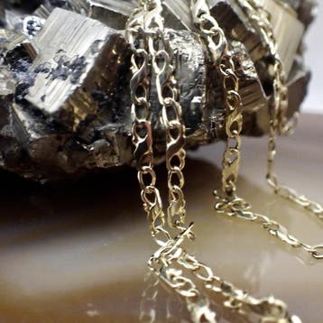 Gouden infinity schakelketting, Ophalen of Verzenden, Gebruikt, Overige kleuren, Goud