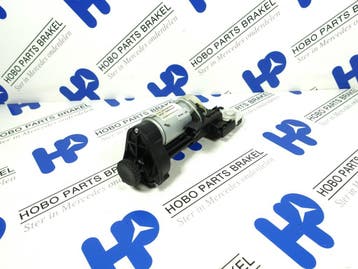 Hoofdsteun motor A 207 860 0141 o.a: E-klasse w207, Ophalen of Verzenden, Gebruikt, Mercedes-Benz