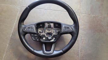 Multi functioneel stuur wiel verwarmd Ford Kuga 2018, Ophalen, Gebruikt, Ford