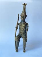 Bronzen Bamoun krijgerfiguur - Bronzen beeldje - Bamoun -, Antiek en Kunst