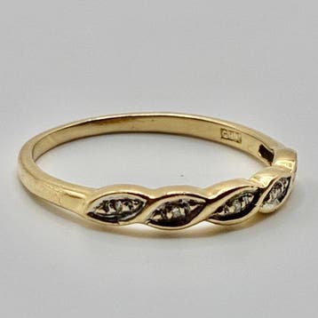 Zonder minimumprijs - Ring - 18 karaat Geel goud - 0.05ct., Sieraden, Tassen en Uiterlijk, Ringen, Nieuw