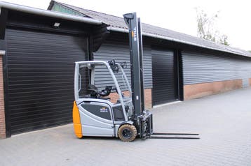 Still RX20 18 heftruck elektrische triplex sideshift lepelve, Ophalen, Still, Heftruck, 1000 tot 2000 kg