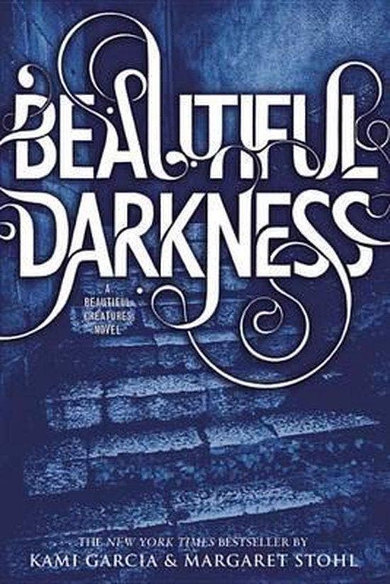 Beautiful Darkness - Kami Garcia 9780316077040, Boeken, Taal | Engels, Zo goed als nieuw, Verzenden