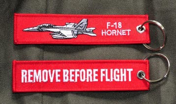 Remove Before Flight sleutelhangers, Verzamelen, Ophalen of Verzenden, Luchtmacht, Amerika, Overige typen